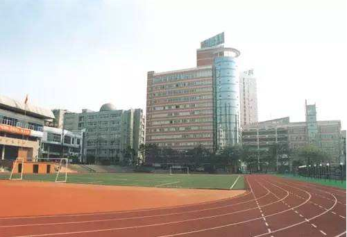 重慶市西南大學附屬中學怎么樣，好不好