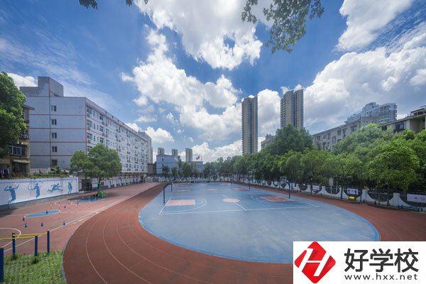 如果你想在長沙讀建筑專業(yè)，一定要看看這所學(xué)校